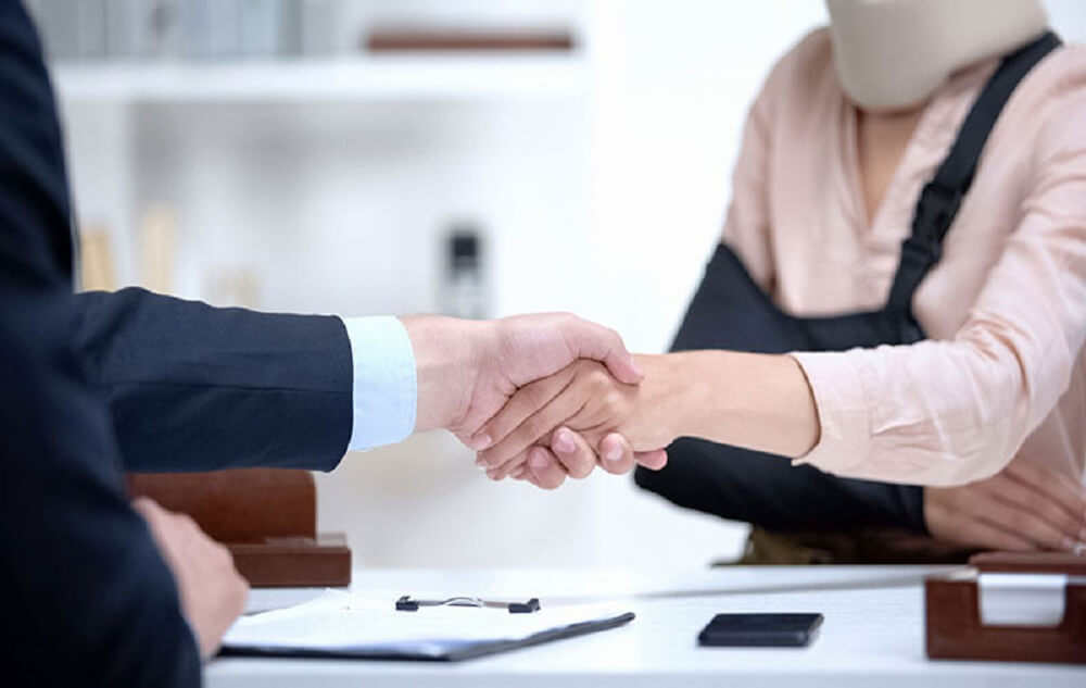 When to Hire a Personal Injury Lawyer